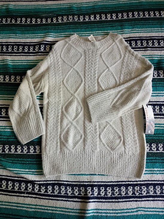 Kyodan Sweaters - Kyodan Cozy Cream Cable Knit Women’s Sweater